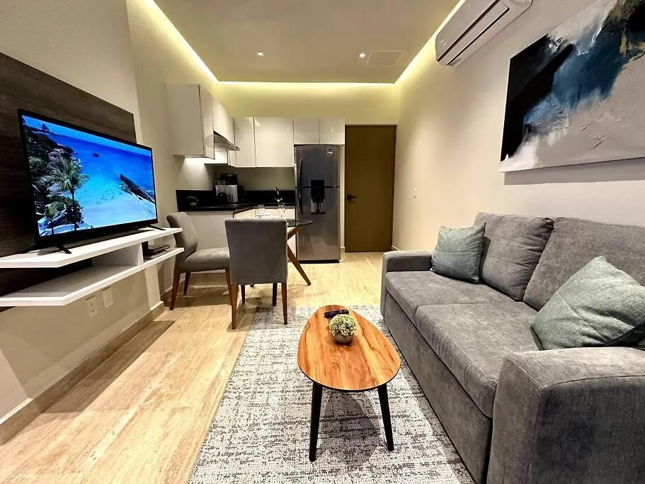 Modern Loft With Rooftop Pool & Steps From The Beach By Solmar Rentals Playa del Carmen Apartment
